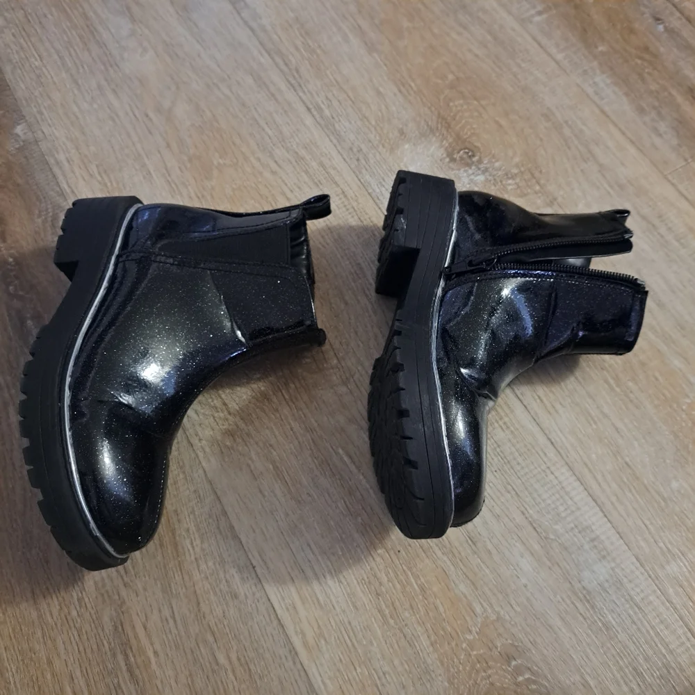 The Children's Place Kids Black Glitter Zip-Up Ankle Boots Size 12